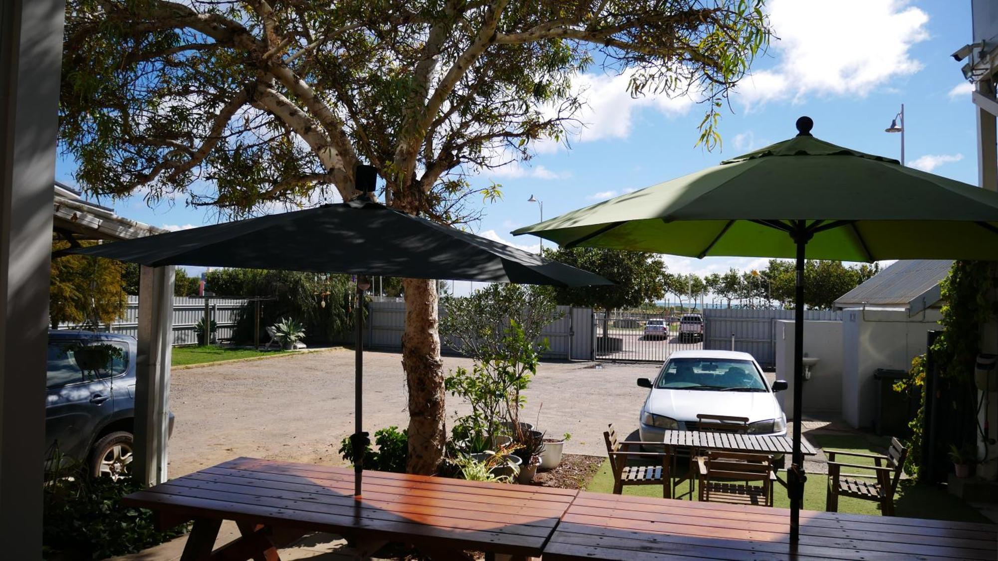 Хостел Geraldton Backpackers Екстер'єр фото