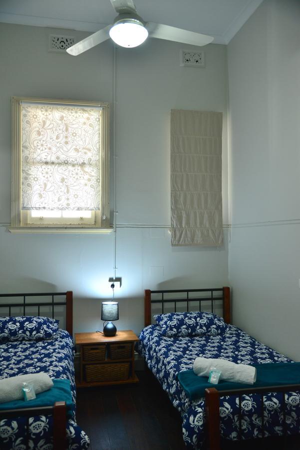 Хостел Geraldton Backpackers Екстер'єр фото