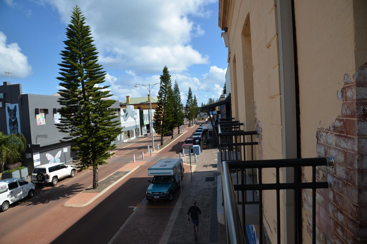 Хостел Geraldton Backpackers Екстер'єр фото